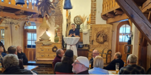 Mehr über den Artikel erfahren Großer Andrang bei FWG‑Veranstaltung in der Alten Mühle Dirnaich