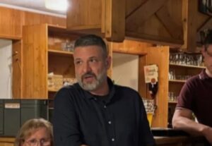 Mehr über den Artikel erfahren starke FWG-Wahlveranstaltung in Kollbach